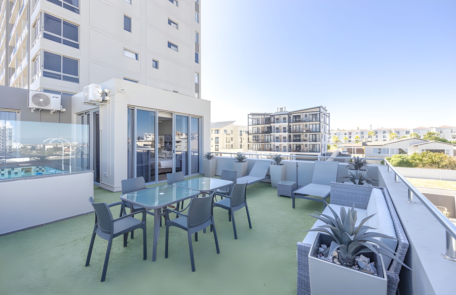 2 Bedroom Property for Sale in Beachfront Western Cape